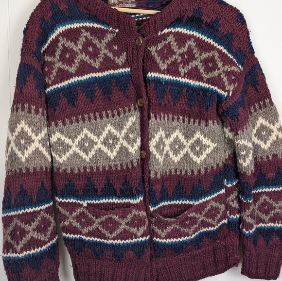 Made in Ecuador Cozy Wool Button-Front Sweater for the Perfect Cottage Core Look - Picture 9 of 10